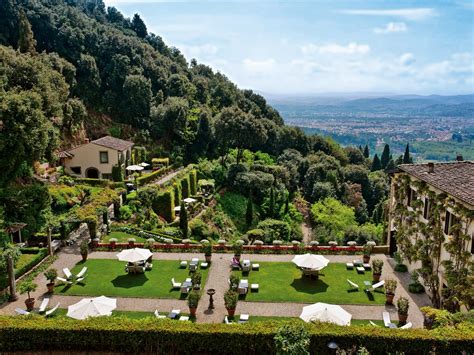 Hotel fiesole - A prestigious stay - 4 stars hotels. The FH55 Hotels was originally founded in Florence in 1955 to offer hotel facilities par excellence in the two cities of art, Rome and Florence and an elegant, romantic hotel in a charming villa in the beautiful Tuscan village of Fiesole. 